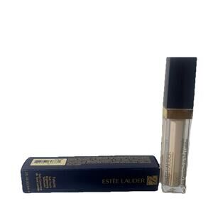 Estee Lauder Futurist Soft Touch Brightening Skincealer 0.5N Concealer